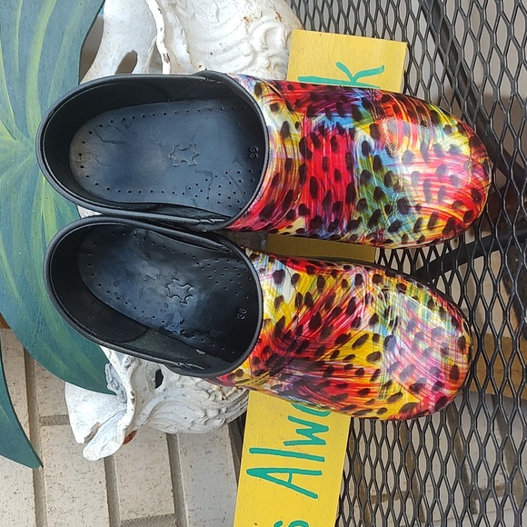 Dansko Shoes/ - Picture 9 of 11